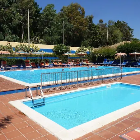 Locazione Turistica Esmeraldo-6 Apartmán *